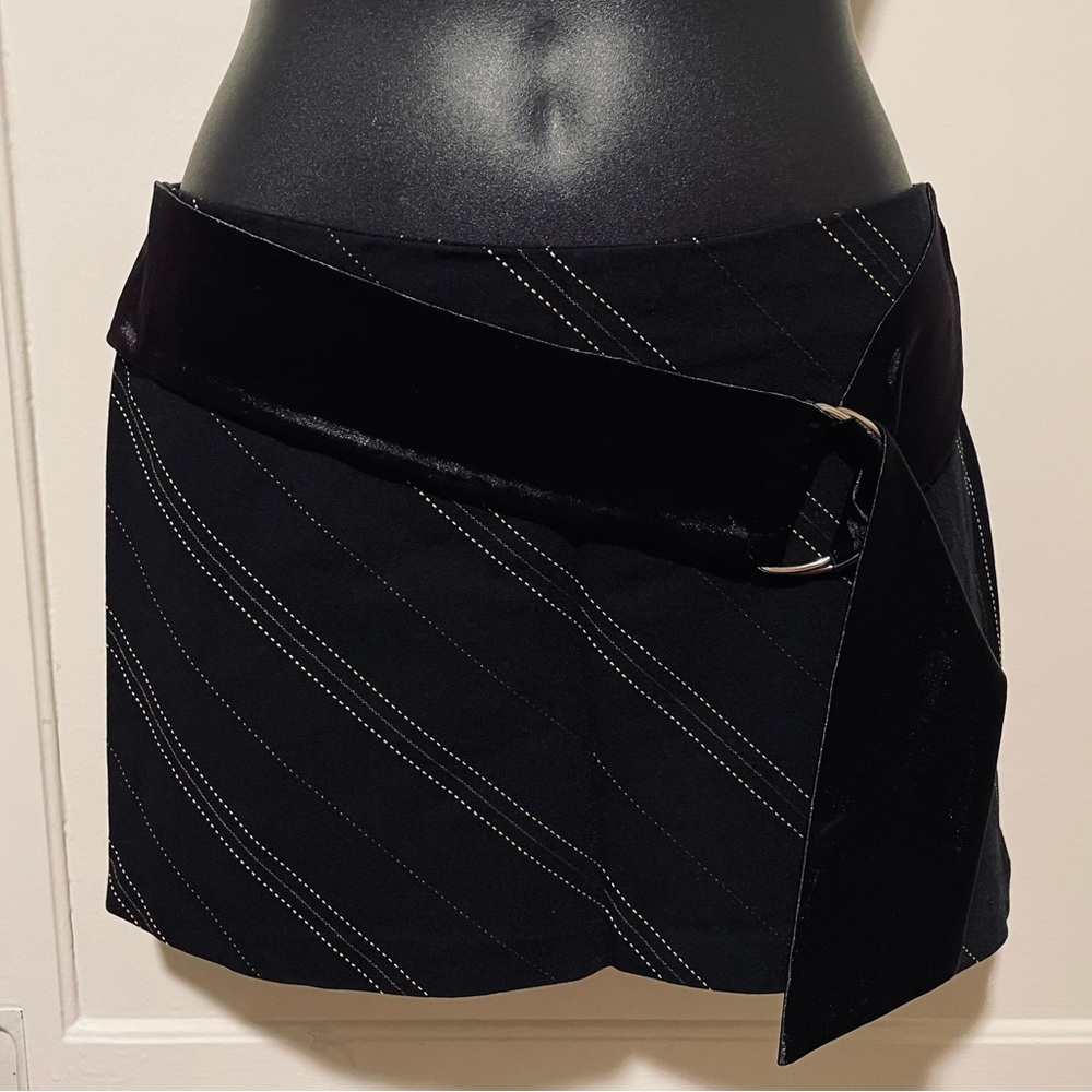 Shasa Collection Mini Skirt! 🧯
